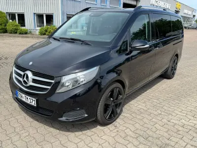 Gebraucht Mercedes V220 Edition 163 PS (119 kW) 2016 Schwarz Van / Kleinbus