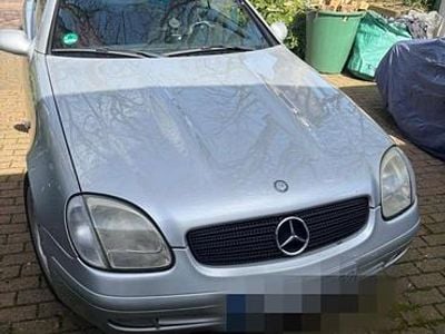 Second-hand Mercedes SLK200 136 CP (100 kW) 1997 Argintiu Cabrio