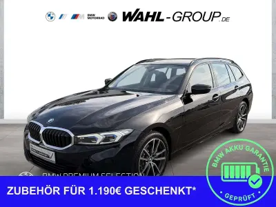 Gebraucht BMW 330e 292 PS (214 kW) 2025 Schwarz uni Kombi