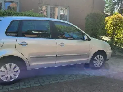 Usata VW Polo Basis 75 CV (55 kW) 2005 Grigio Utilitaria