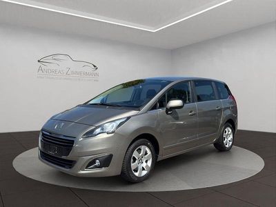 Usata Peugeot 5008 131 CV (96 kW) 2015 Grigio Monovolume