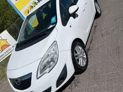 Usado Opel Meriva 120 HP (88 kW) 2011 Monovolume