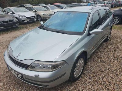 Gebraucht Renault Laguna GrandTour 107 PS (78 kW) 2002 Silber Kombi