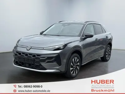 Neu VW T-Roc Pro 150 PS (110 kW) 2026 Wolf grey metallic SUV