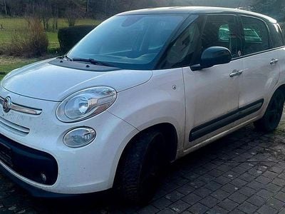 Gebraucht Fiat 500L Lounge 95 PS (69 kW) 2016 Weiß Van / Kleinbus