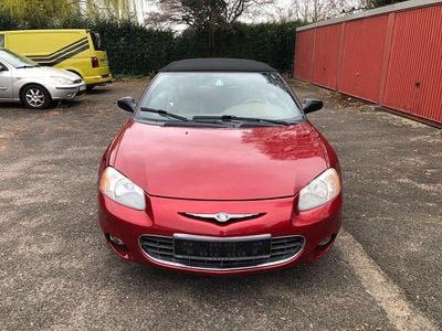 Gebraucht Chrysler Sebring Cabriolet 145 PS (106 kW) 2001 Rot Cabrio