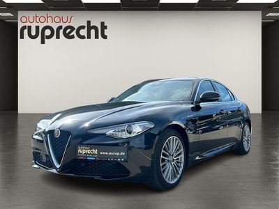 gebraucht Alfa Romeo Giulia 2.0 Turbo AT8 Super *Leder|ACC|KAMERA*