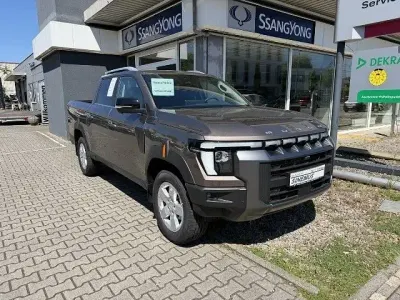 Neu KGM Musso 203 PS (149 kW) 2026 Braun Pickup
