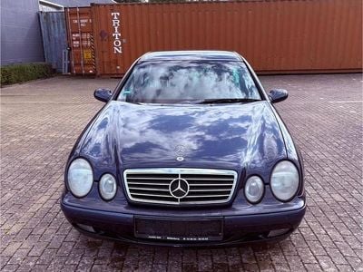 Usata Mercedes CLK200 Avantgarde 136 CV (100 kW) 1999 Blu Berlina