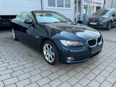 Gebraucht BMW 320 Cabriolet 170 PS (125 kW) 2008 Blau Cabrio