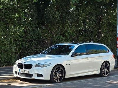 BMW M550