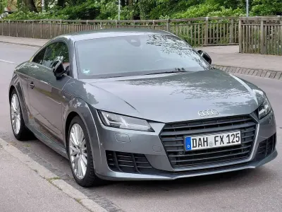 Używany Audi TT 184 KM (135 kW) 2015 Szary Coupe