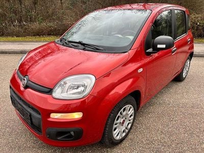 Gebraucht Fiat Panda Easy 69 PS (50 kW) 2015 Rosso geranio/gioioso Kleinwagen
