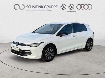 Pure white Gebraucht 2024 VW Golf Goal Limousine | 23.880 € (Guter Preis)