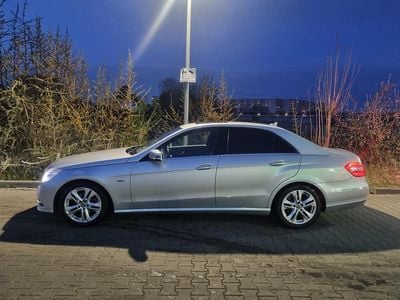 Mercedes E220