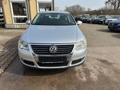 Gebraucht VW Passat Comfortline 105 PS (77 kW) 2006 Silber Limousine
