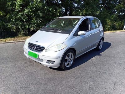 Mercedes A200