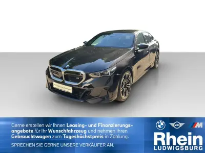 Gebraucht BMW i5 Sport Line 442 kW (601 PS) 2025 Schwarz Limousine