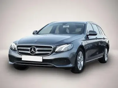 Gebraucht Mercedes E200 184 PS (135 kW) 2018 Manufacturer Kombi