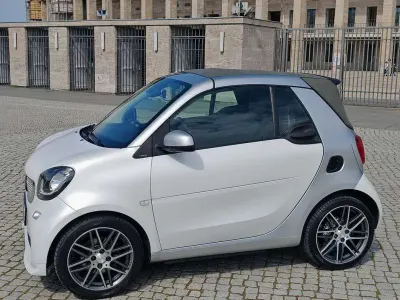 Usata Smart ForTwo Cabrio Brabus 109 CV (80 kW) 2017 Cabrio