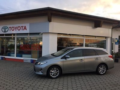 Toyota Auris Touring Sports