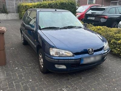 Peugeot 106