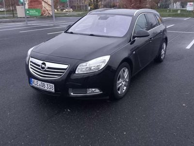 Gebraucht Opel Insignia Edition 131 PS (96 kW) 2013 Kombi