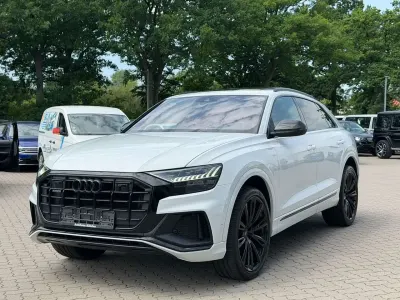 Gebraucht Audi Q8 Competition 286 PS (210 kW) 2022 Weiß SUV