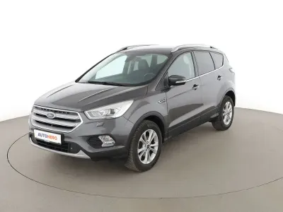 Gebraucht Ford Kuga Titanium 150 PS (110 kW) 2018 Grau SUV