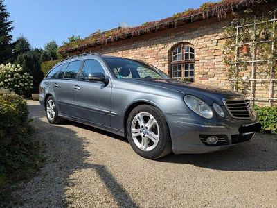 Mercedes E220