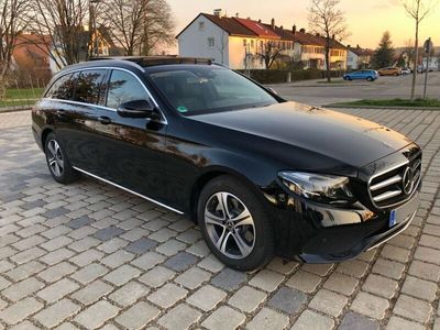 gebraucht Mercedes E220 d 4Matic T 9G-TRONIC Avantgarde