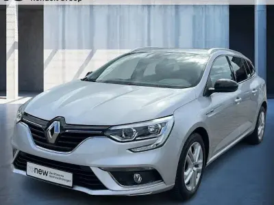 Gebraucht Renault Mégane GrandTour LIMITED 140 PS (102 kW) 2020 Silber Kombi