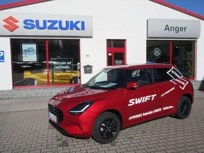 Gebraucht Suzuki Swift Comfort+ 83 PS (61 kW) 2025 Burningredpearlmetallic Kleinwagen