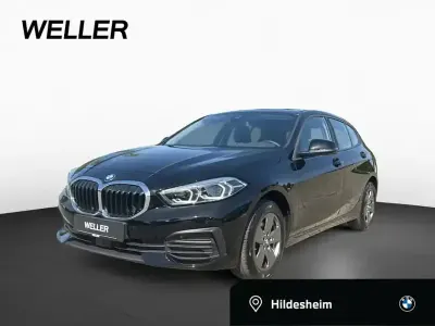 Gebraucht BMW 118 Advantage 136 PS (100 kW) 2023 Schwarz Kleinwagen
