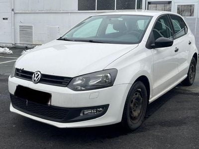 Gebraucht VW Polo Trendline 75 PS (55 kW) 2012 Weiß Kleinwagen