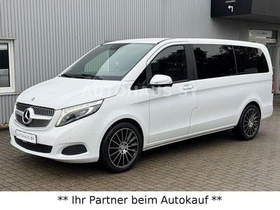 Gebraucht Mercedes V250 Edition 190 PS (139 kW) 2015 Weiß Van / Kleinbus