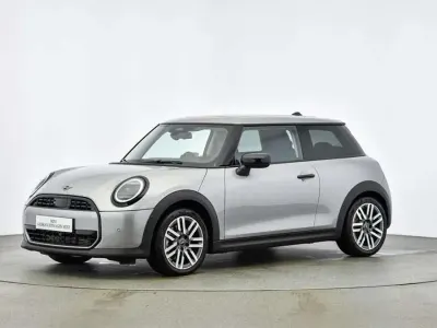 Usata Mini Cooper Classic 156 CV (114 kW) 2024 Grigio Utilitaria