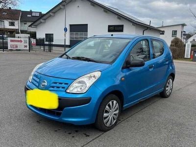Nissan Pixo