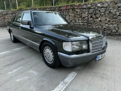 Gebraucht Mercedes 560 279 PS (205 kW) 1990 Schwarz Limousine