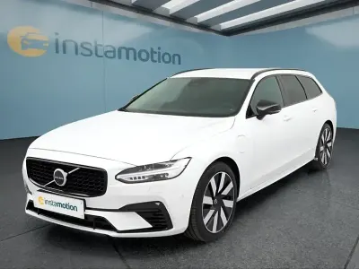 Usata Volvo V90 398 CV (292 kW) 2025 Bianco Station wagon