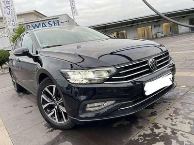 Gebraucht VW Passat Business 150 PS (110 kW) 2022 Schwarz Kombi