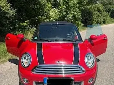Gebraucht Mini Cooper Cabriolet 122 PS (89 kW) 2015 Rot Cabrio