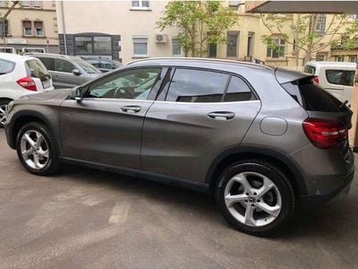 Usata Mercedes GLA200 156 CV (114 kW) 2018 Grigio SUV