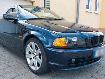 BMW 323 Cabriolet