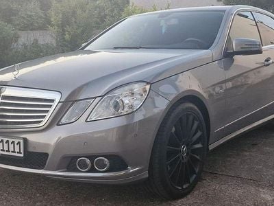 Gebraucht Mercedes E250 Elegance 204 PS (150 kW) 2009 Grau Limousine