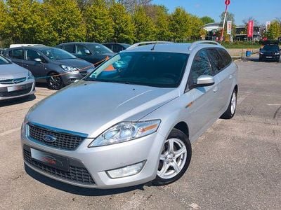 Usata Ford Mondeo Ambiente 125 CV (91 kW) 2009 Argento Berlina