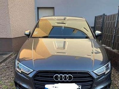 Gebraucht Audi A3 Sport 150 PS (110 kW) 2016 Grau Limousine