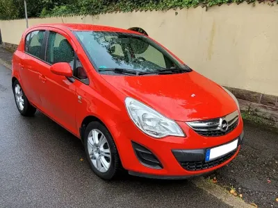 Gebraucht Opel Corsa Active 120 PS (88 kW) 2013 Rot Kleinwagen