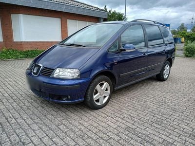 Gebraucht Seat Alhambra 140 PS (102 kW) 2010 Blau Van / Kleinbus