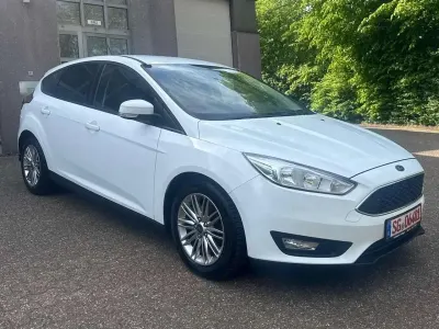 Gebraucht Ford Focus Business Edition 101 PS (74 kW) 2018 Frostweiß Kleinwagen